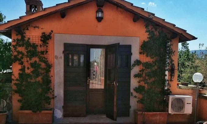 Viterbo Cottage | Cottage independent from the villa provided with kitchenette