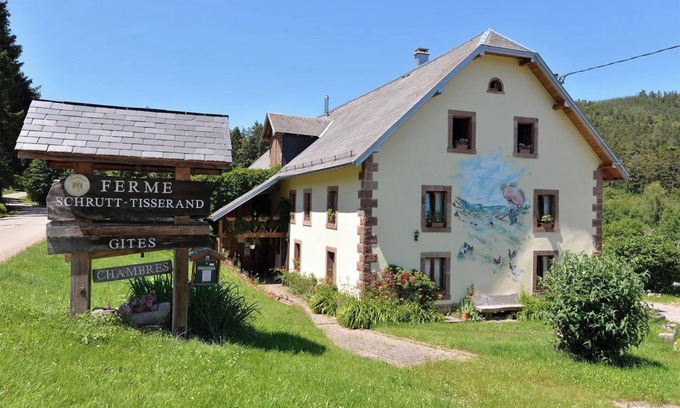 Orbey Cottage | Cottage "Les Pruniers" with Shared Garden & Wi-Fi