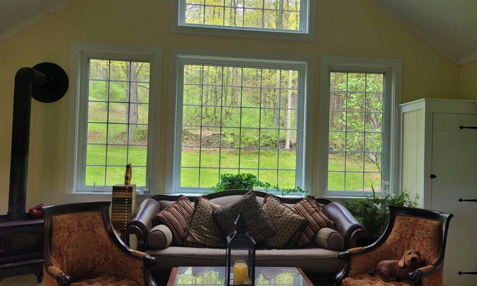 Greenwich Cottage | Cottage on 40 acre estate like property 15.6 miles from Saratoga NY race track