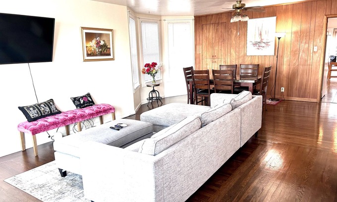 Point Richmond House | Cottage Point for Extended Stay