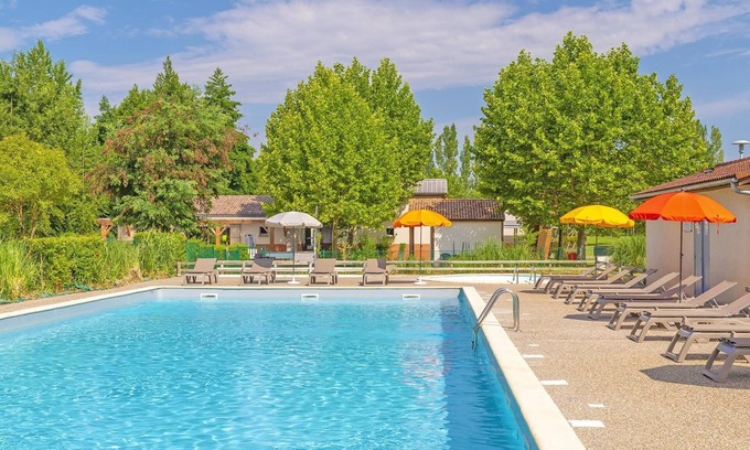 Castelmoron-sur-Lot Cabin | Cottage proche de la Marina, Terrasse privée ! Accès Piscine + Spa