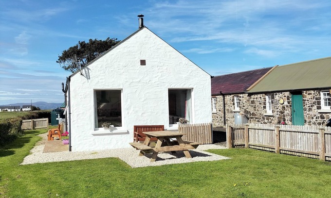 Limavady Cottage | Cottage retreat on the Causeway Coastal Route