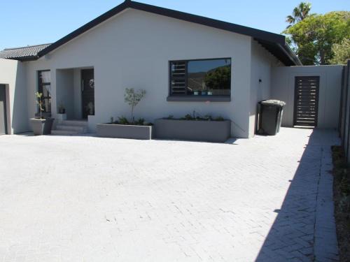 Bergvliet Apartment | Cottage Studio