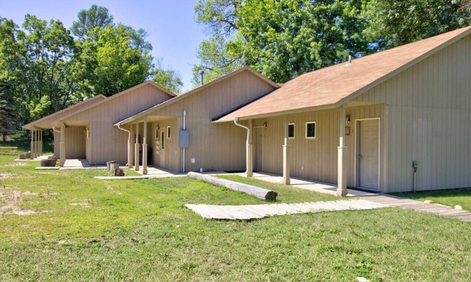 Clitherall Cottage | Cottage VI | Sunrise by the Lake, Campfire, Kayaking | Legacy Lakeside Resort