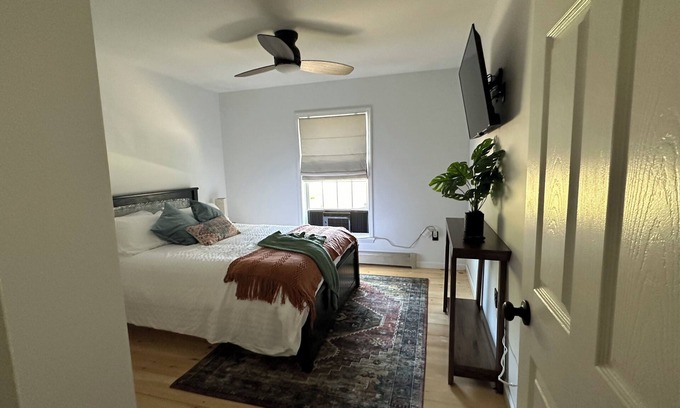 Searsport Apartment | Country Charm: Cozy getaway in delightful Searsport