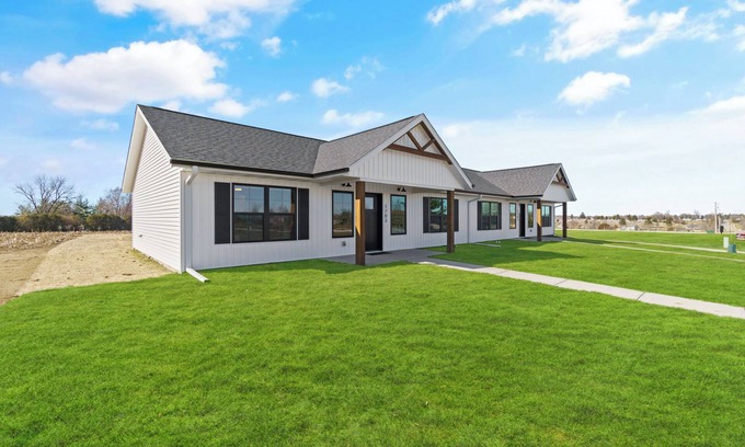 Washington House | Country Club Cottages - 1703