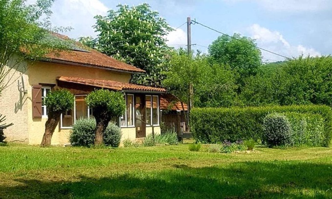 Bonnefont Cottage | Country cottage with view of the Pyrenees 3 people