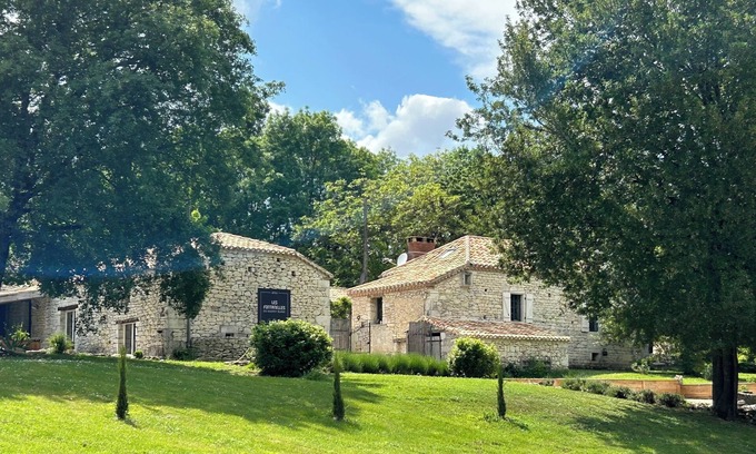 Sainte-Croix House | Country house with private spa, pool and billiards table.