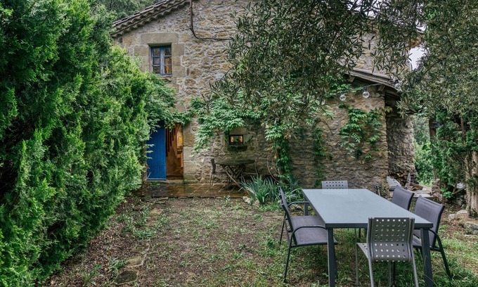 Les Planes d'Hostoles House | Country House 'Can Rubio, Les Encies' with Mountain View, Private Terrace and Wi-Fi