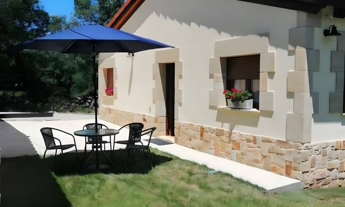 Aldehuela del Rincon House | Country House 'El Aterpe 1' with Mountain View, Private Terrace and Wi-Fi