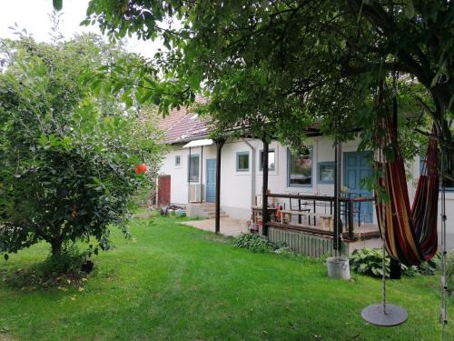Nagymaros House | Country home @ the Danube Bend