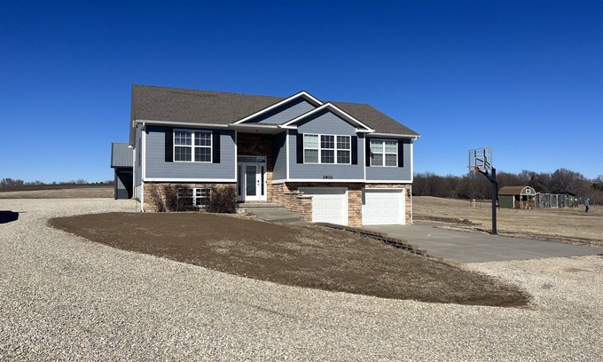 Milford House | Country home with lake access and game room.