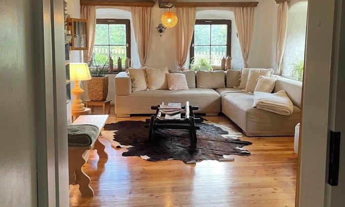 Naila Apartment | Country house (110m2) in the countryside without WLAN