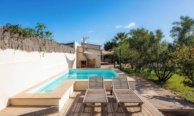 Capdepera Villa | Country house 'Finca Es Canyaret' with mountain views, pool and garden