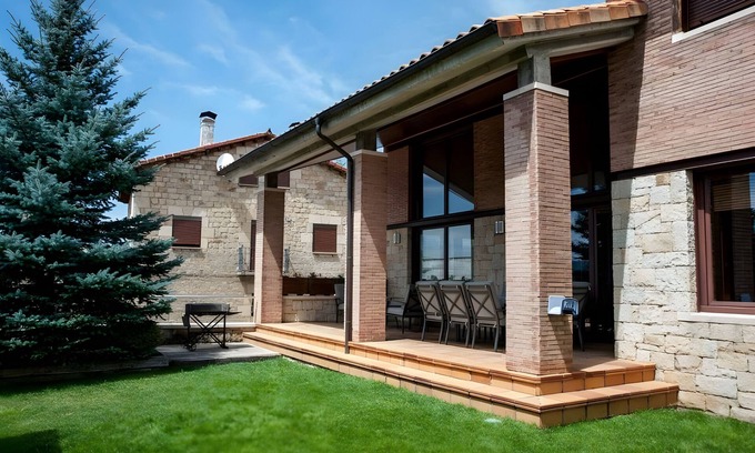 Covaleda House | Country House 'San Lorenzo' with Mountain View, Private Terrace and Wi-Fi