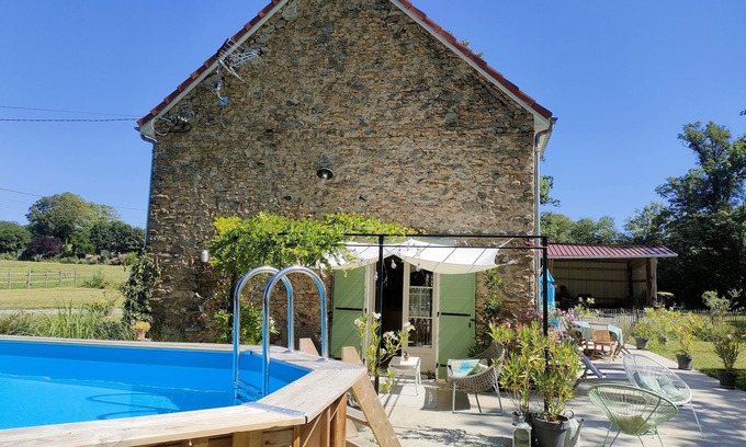 Vareilles House | Country house with above-ground pool from May to October