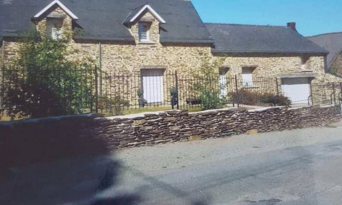 Campeneac House | Country house with swimming pool in the heart of Brocéliande