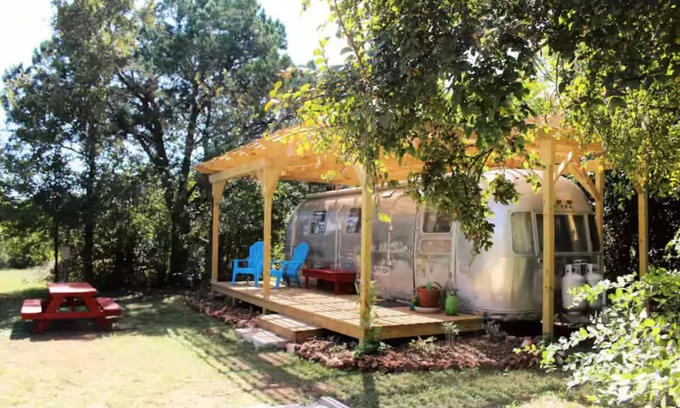Austin House | Country setting in South ATX!