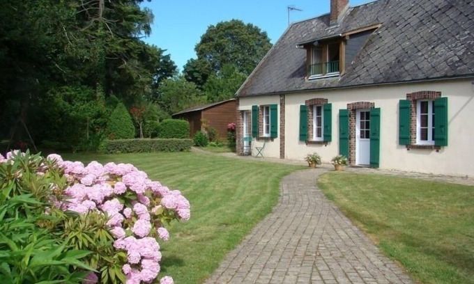 Dampierre-sous-Brou Cottage | Countryside Retreat with Game Room, Spacious Garden, and Modern Amenities