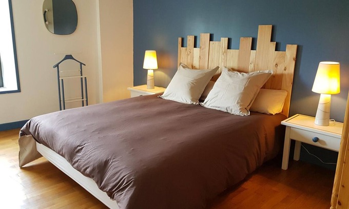 Laprugne Cottage | Countryside house with garden, pets allowed, near activities, Wi-Fi
