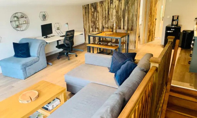 Walterstone House | Countryside Retreat Loft Apartment