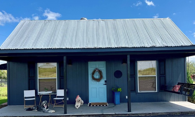 Graham Cabin | County lodging with style