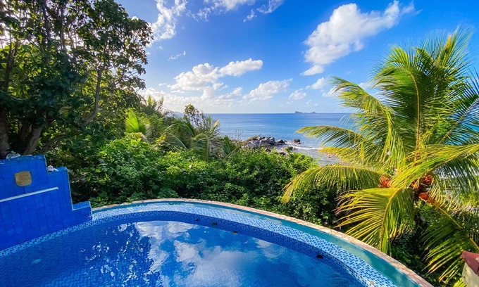 Virgin Gorda House | Couples Retreat - Beachfront Bungalow in Nail Bay- Pool *New to VRBO*