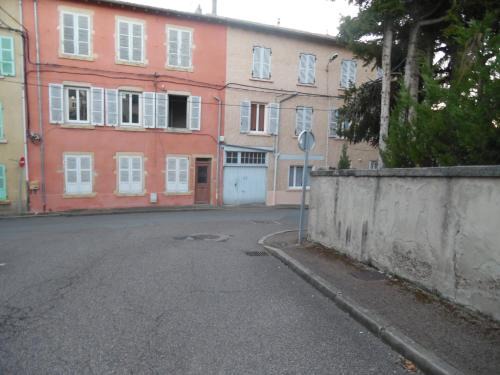 Cours la Ville Apartment | COURS LA VILLE