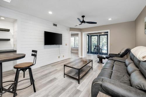 St. Simons Island House | Courtside Villas 865