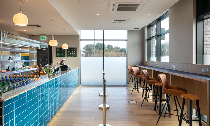 Newcastle-Under-Lyme Hotel | Courtyard by Marriott Keele Staffordshire