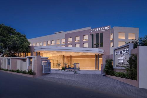 Tiruchirappalli Hotel | Courtyard by Marriott Tiruchirappalli