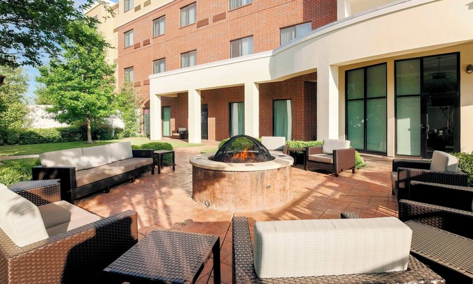 South Arlington Hotel | Courtyard by Marriott Dallas Arlington South
