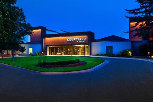 Herndon Hotel | Courtyard by Marriott Dulles Airport Herndon/Reston