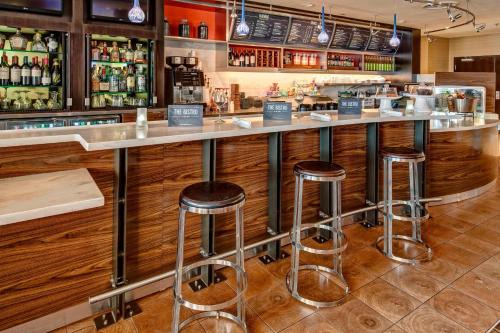 Midland Hotel | Courtyard by Marriott Midland