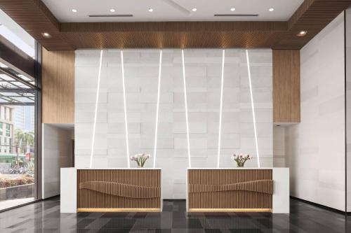 Phnom Penh City Centre Hotel | Courtyard by Marriott Phnom Penh