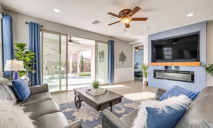 Casa Grande House | Covered Patio: Family-Friendly Home in Casa Grande