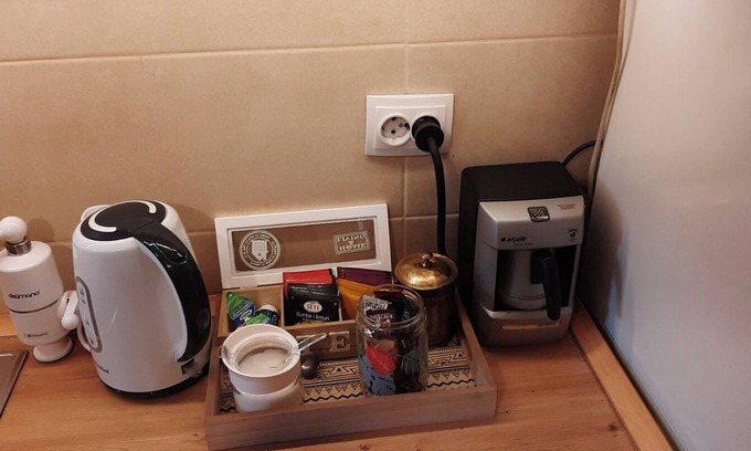 Old Town Apartment | Cozy 1-bedroom apartment with AC and WiFi in city center of Sarajevo