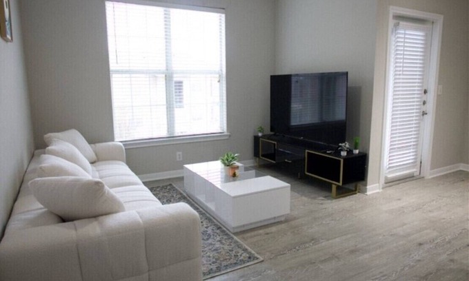 Alden Bridge Apartment | Cozy 1-bedroom apartment in fabulous Magnolia with AC, WiFi