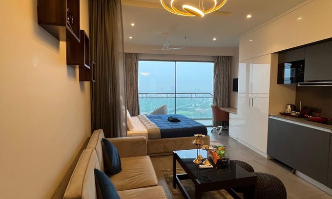 Noida Apartment | Cozy 1-bedroom apartment in Noida with AC, WiFi & Majestic City View
