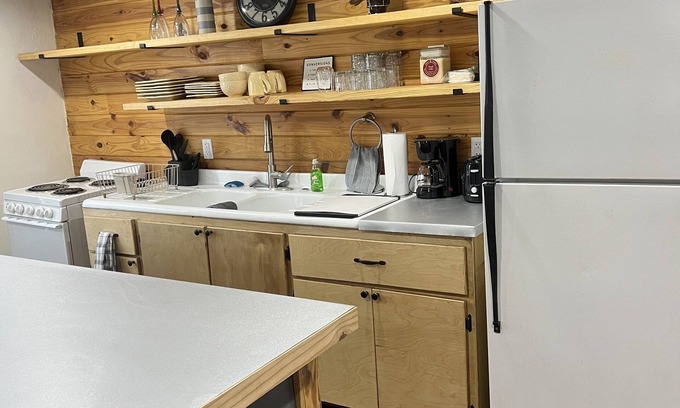 Mason Apartment | Cozy 1-bedroom apartment, completely renovated near the square in Mason, TX