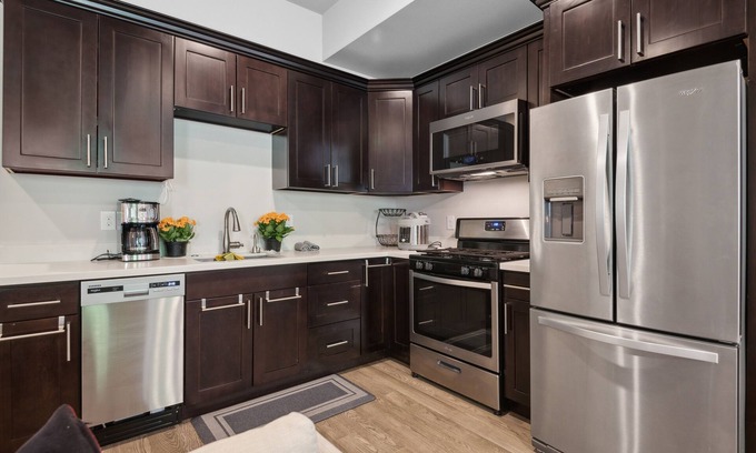 Sammamish Apartment | Cozy 1br Retreat In Sammamish 1 Bedroom Apts