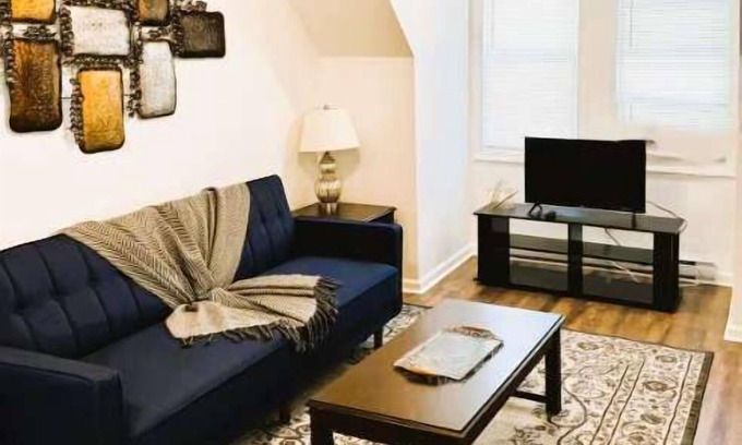 Pittsburgh Apartment | Cozy 1BR Retreat - Private - Near City