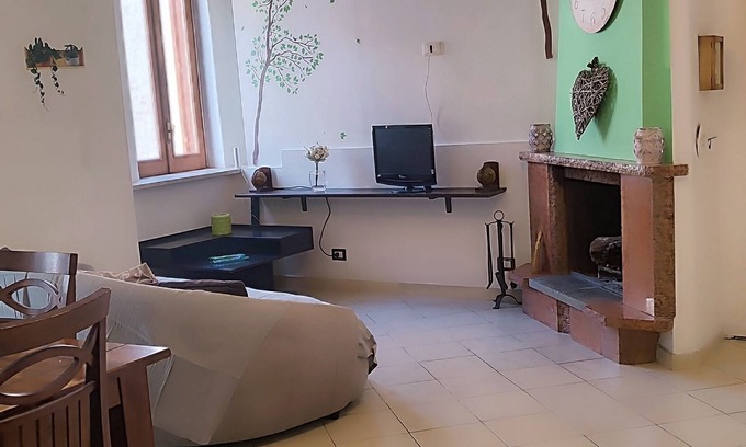 San Giorgio a Liri Apartment | Cozy 2-bedroom apartment in awesome San Giorgio A Liri with WiFi