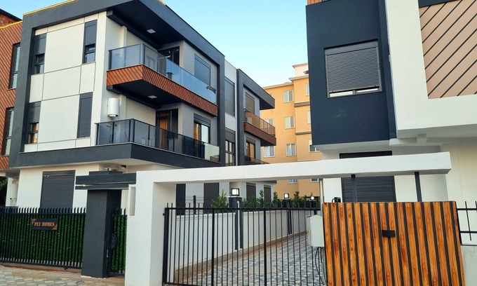 Kepez Apartment | Cozy 2-bedroom apartment with AC, WiFi in enjoyable Antalya