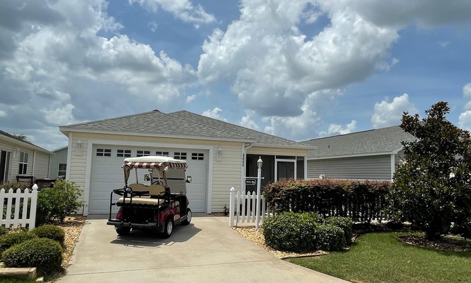 Fernandina House | Cozy 2BR, 2BA Home in The Villages with Golf Cart & Screened Porch