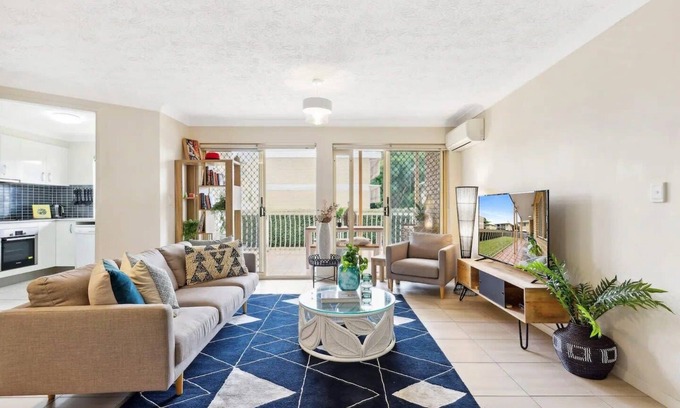 St. Lucia Apartment | Cozy 2Br Apt near the Brisbane River