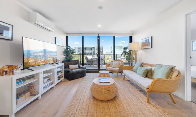 Reid Apartment | cozy 2BR with free parking & wifi