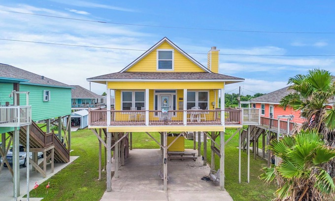 Lakeview  Jefferson County House | Cozy 3-bedroom house with WiFi, AC in enjoyable Cameron