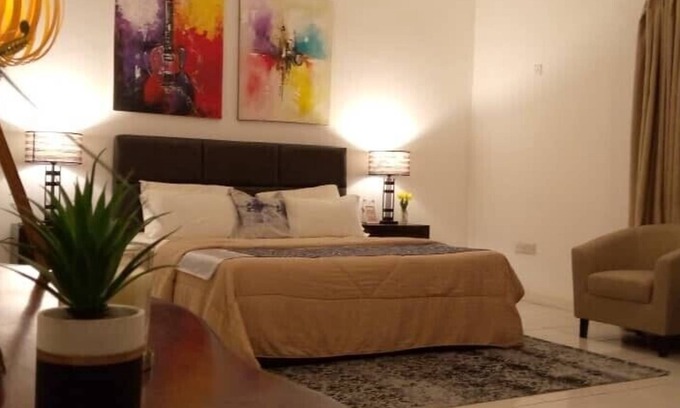 Tema House | Cozy 3BR home - gated estate - Tema - top security