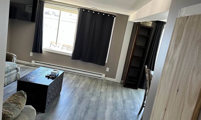 Aldenville Apartment | Cozy All Season Lake Front 2nd Floor Apartment